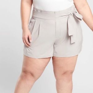 Athleta Skyline short tan